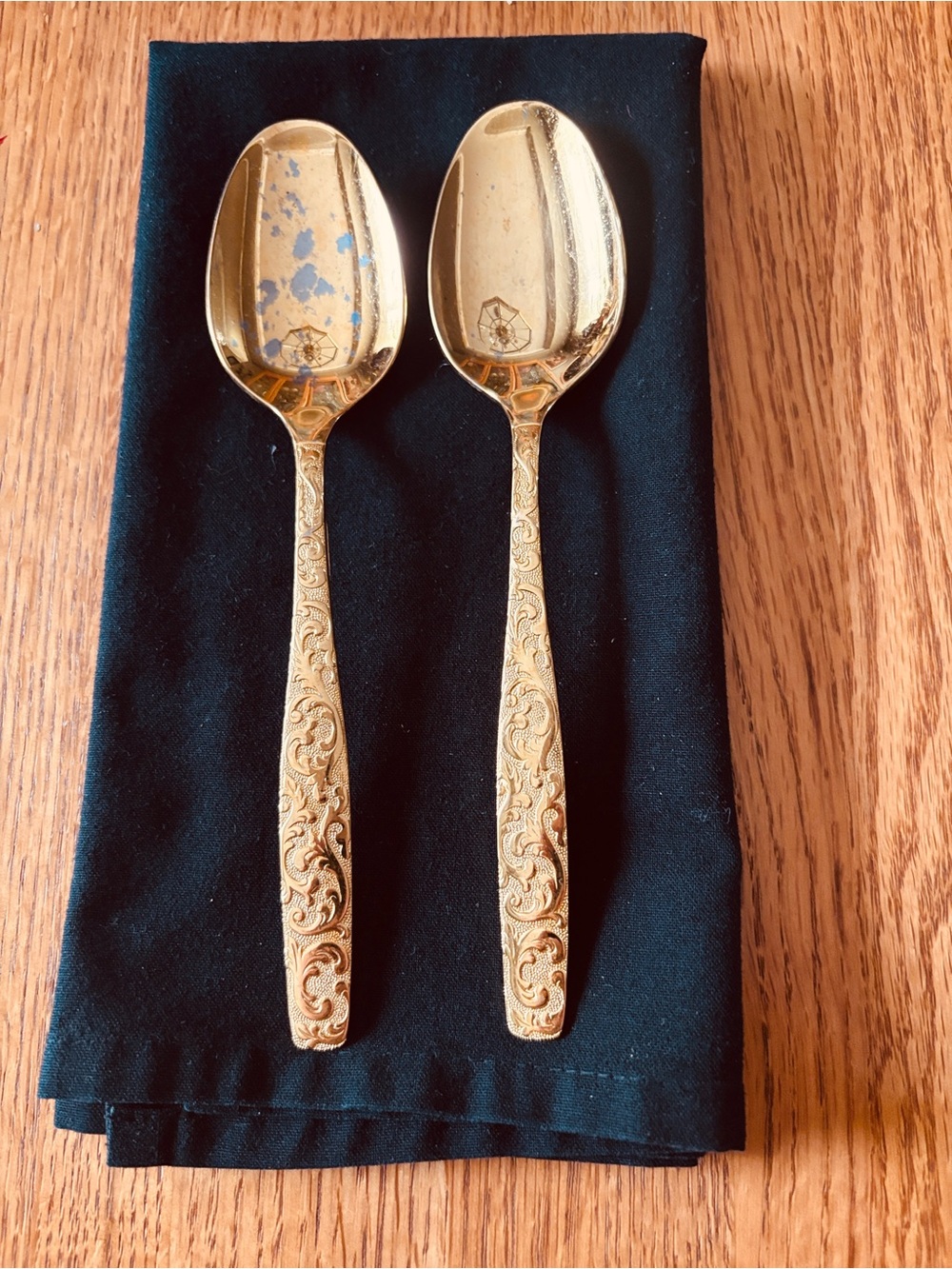 Elegant Gold Ornate Golden Scroll, Americana Golden Heritage2 piece Spoon Set